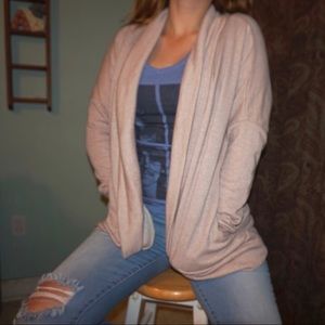 Comfy and Cute Cozy Cardigan !!! HAS POCKETS !!!